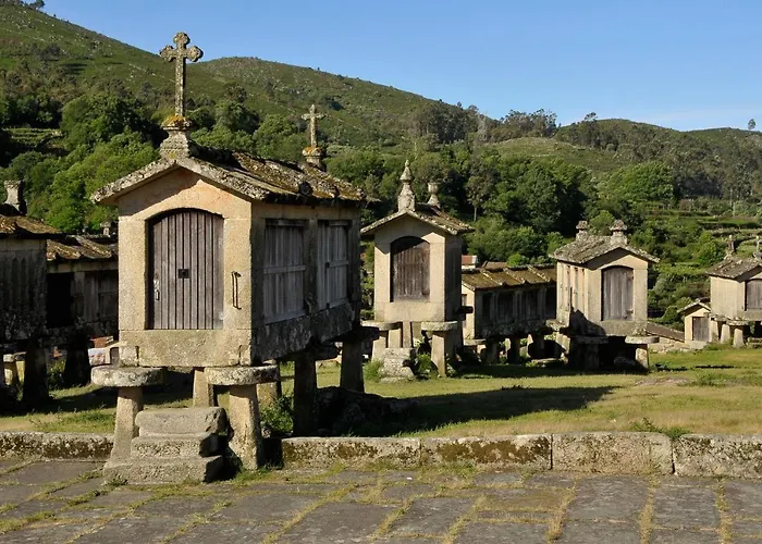 Eido Do Luou - Casa De Ferias Com Piscina (adults Only) Ferienhaus *